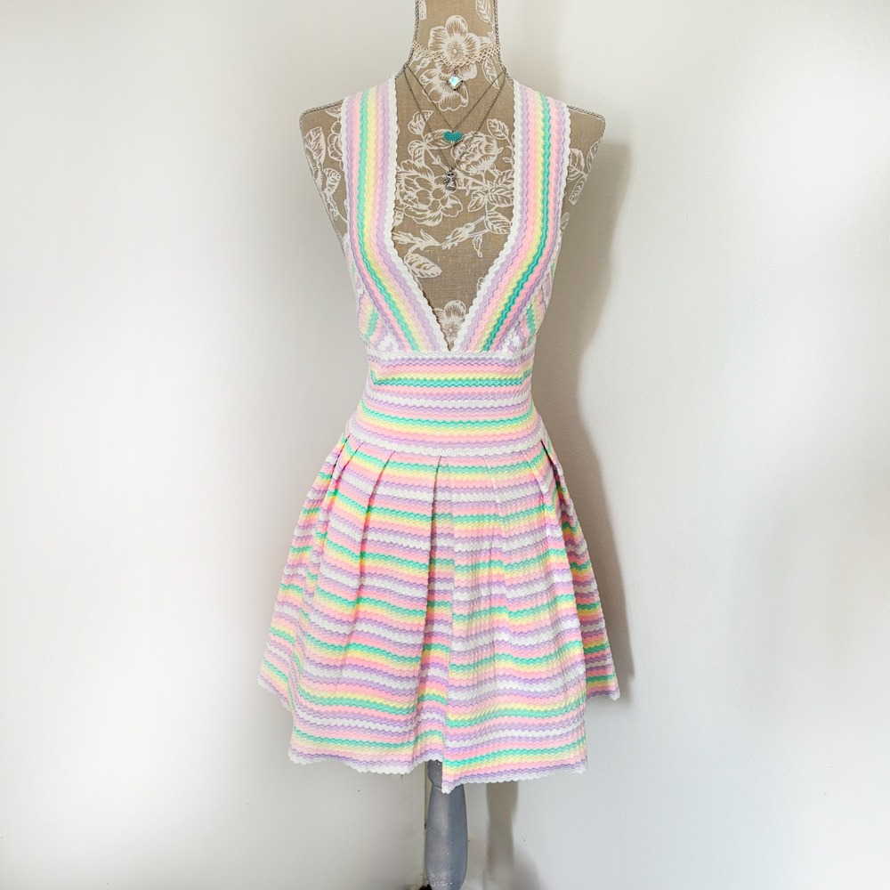 Parvenue pastel deep plunge dress Sz S